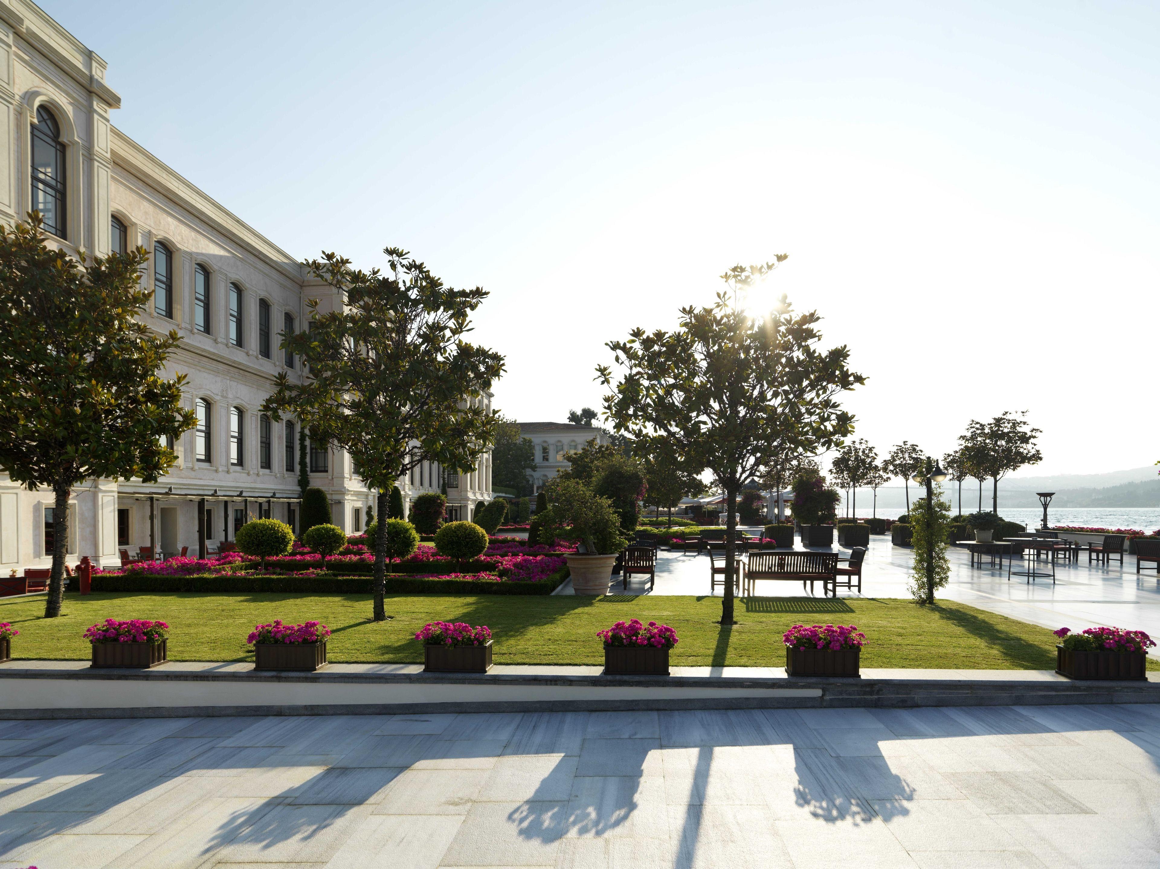 Four Seasons Hotel Istanbul At The Bosphorus — Photos 3